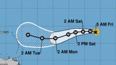 el huracan irma sigue su ruta al caribe como categoria 3