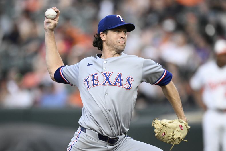 Jacob deGrom, de los Rangers de Texas, cumple con su apertura del miércoles 25 de junio de 2025, ante los Orioles de Baltimore (AP Foto/Nick Wass)
