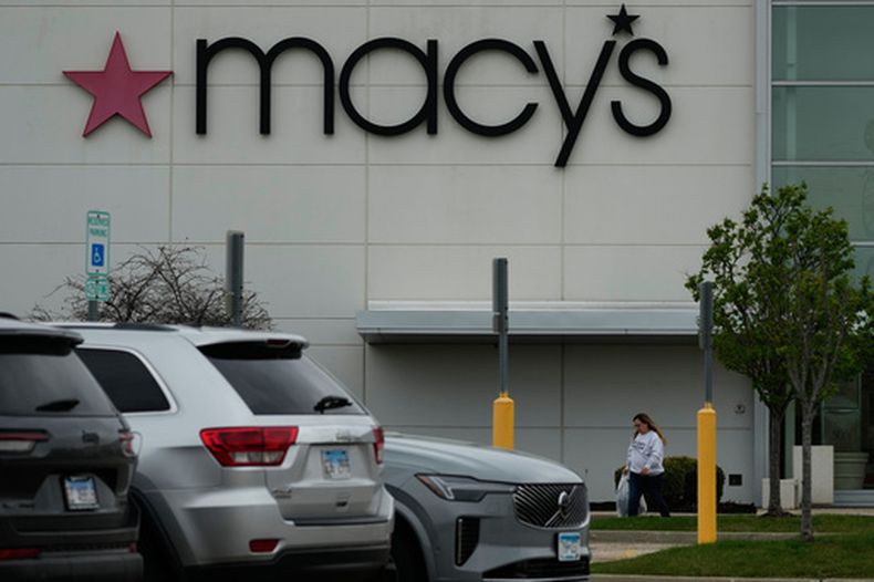 Una tienda Macys en Gurnee, Illinois, el 15 de abril del 2026. (AP foto/Nam Y. Huh)