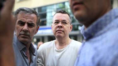 EEUU amenaza a Turquía con sanciones por detención de pastor