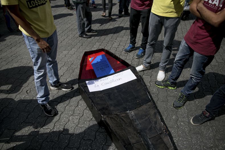AMS-GEN_VENEZUELA-CRISIS_POLITICA-4.jpg