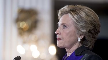 Cambridge Analytica pidió a WikiLeaks correos de Clinton