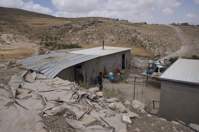 MOR-GEN ISRAEL-PALESTINOS-DEMOLICIONES