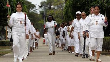 Otra división en las Damas de Blanco, esta vez en La Habana