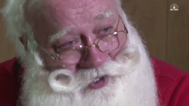 Últimas palabras de niño enfermo que pidió ver a Papá Noel y murió en sus brazos