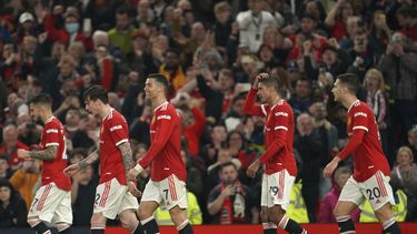 Otro gol de Cristiano, Man United vence 3-0 a Brentford