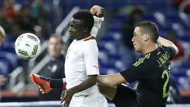 México vence 2-0 a Senegal en amistoso en Miami