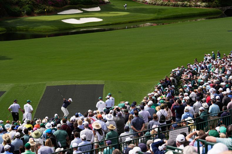 Sergio García durante una práctica previo al Masters, el martes 7 de abril de 2026, en Augusta, Georgia. (AP Foto/David J. Phillip)