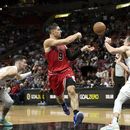 Bull ponen fin a racha de cuatro derrotas al vencer al Heat