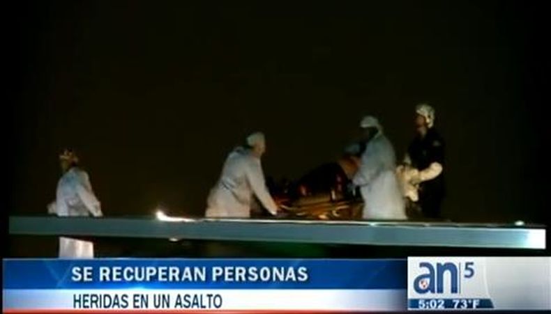 Continúan hospitalizados y en condición estable las tres personas que fueron baleadas la madrugada del primero de enero en una casa del suroeste del condado.