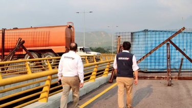 amanece bloqueado paso fronterizo entre colombia y venezuela