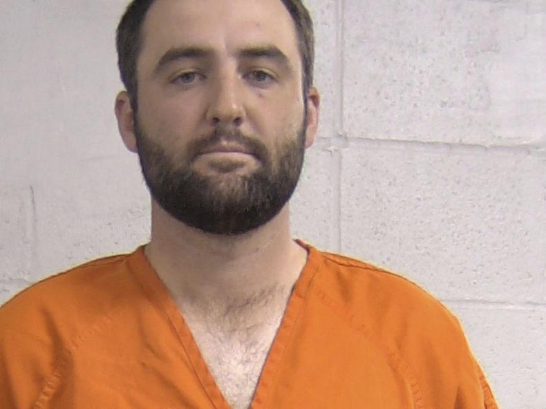 El golfista Scottie Scheffler aparece en esta foto suministra por el Departamento de Administración Penitenciaria de Louisville, el viernes 17 de mayo de 2024. Scheffler fue detenido rumbo al Campeonato de la PGA. (Departamento de Administración Penitenciaria de Louisville vía AP)