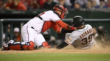 Gigantes aplastan 7-1 a Nacionales con jonrón de Slater