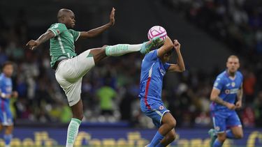 Tigres elimina a Necaxa en repechaje con doblete de Gignac