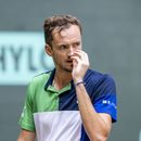 Medvedev cae ante Bautista Agut en Mallorca