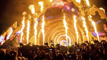 ARCHIVO - Travis Scott durante su presentación en el Día 1 del Festival de Música Astroworld en NRG Park, el 5 de noviembre de 2021, en Houston. Un informe policial de casi 1300 páginas publicado el viernes 28 de julio de 2023 muestra algunas de las preocupaciones de seguridad que había antes de que la superestrella del rap Travis Scott subiera al escenario en el festival Astroworld 2021 en Houston. (Foto Amy Harris/Invision/AP, File)