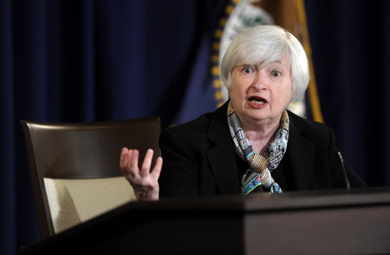 La presidenta de la Reserva Federal Janet Yellen habla durante su primera conferencia de prensa en la sede de la Fed en Washington el mi&eacute;rcoles 19 de marzo de 2014. (Foto AP/Susan Walsh)