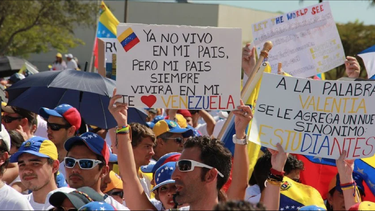 congresistas presentan ley bipartidista que le brinda estatus temporal a venezolanos en eeuu