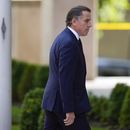ARCHIVO - Hunter Biden, hijo del presidente estadounidense Joe Biden, llega a una comparecencia en un tribunal el miércoles 26 de julio de 2023, en Wilmington, Delaware. (AP Foto/Julio Cortez, archivo)