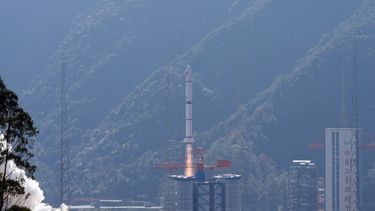 china lanza poderoso telescopio de rayos x para estudiar eventos cosmicos violentos