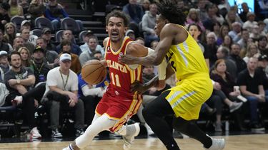 Young aporta 27 tantos a victoria de Hawks ante Jazz
