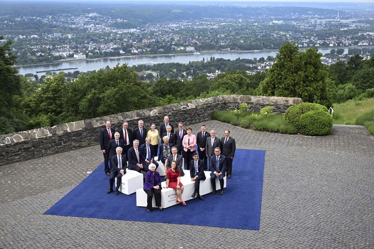 Medios: G7 aprobarán ayuda de 18.000 millones para Ucrania