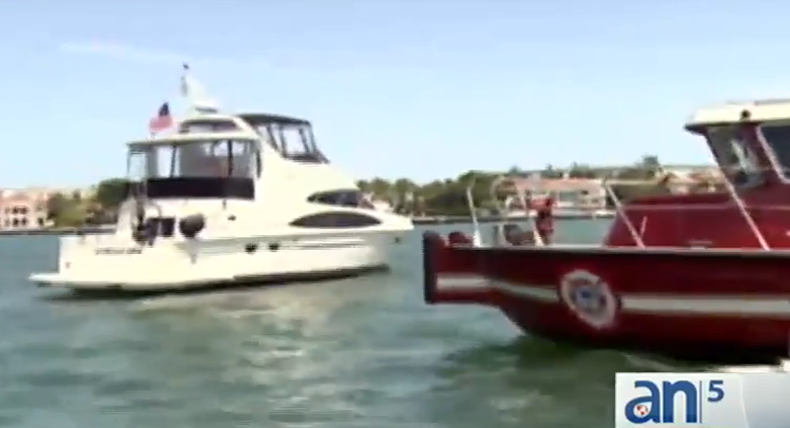 El alcalde de Miami Dade Carlos Giménez hizo un anuncio sobre la prevención  accidentes marítimos.