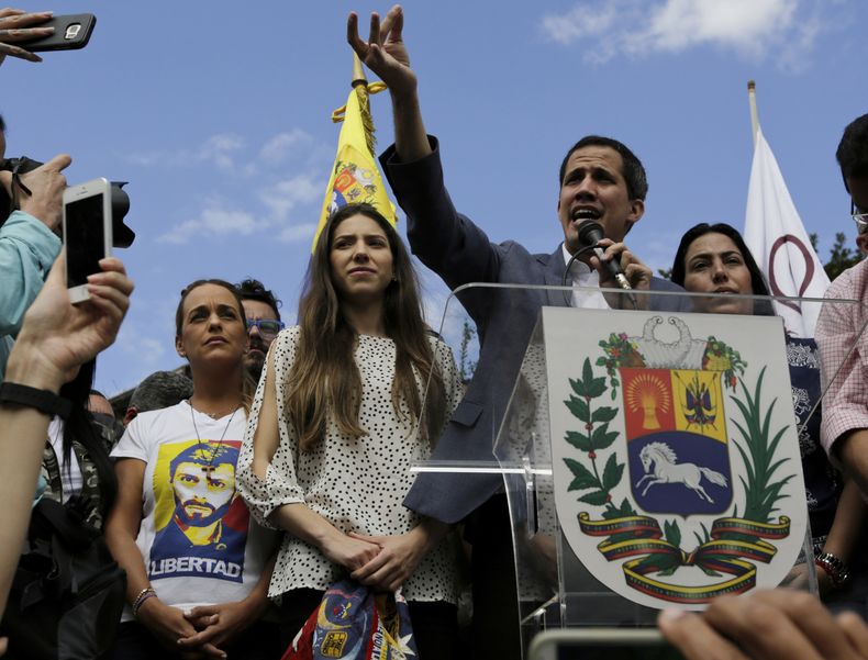 AMS-GEN_VENEZUELA-ENTREVISTA_GUAIDO-0.jpg