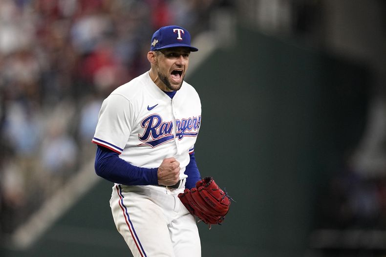 Rangers y el derecho Nathan Eovaldi finalizan contrato de 75 millones