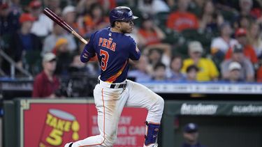 Los precoces Guardianes debutan en playoffs ante los Rays