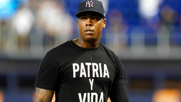 los yankees de new york visten camisetas patria y vida en solidaridad con el pueblo de cuba