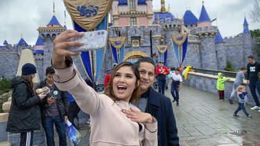 le dan luz verde a los parques tematicos de world disney para su reapertura en julio