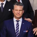 El secretario de Defensa de Estados Unidos, Pete Hegseth, posa para una foto grupal de los ministros de Defensa de la OTAN en la sede de la OTAN en Bruselas, el miércoles 15 de octubre de 2025 (Foto AP/Omar Havana)