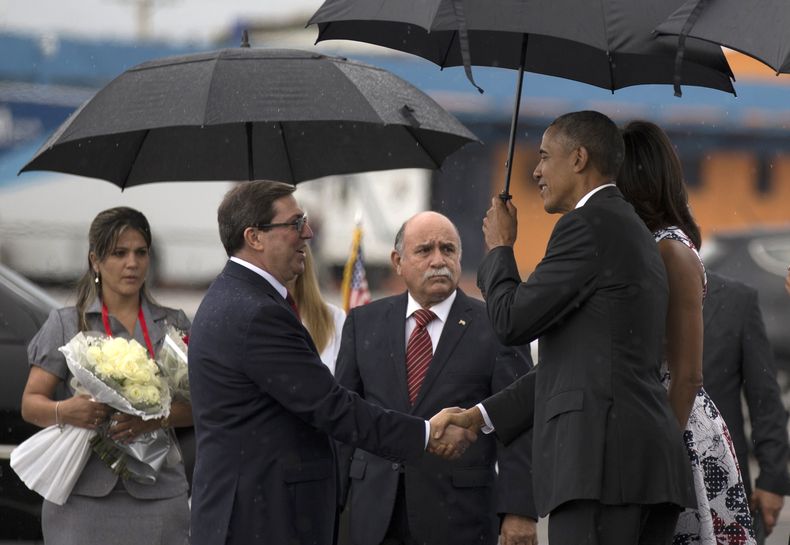 CAR-GEN_OBAMA-CUBA-3.jpg