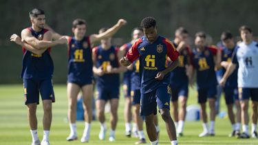 espana se mide a japon con pase a octavos en punto de mira