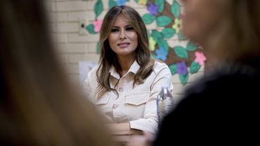 Melania Trump visita la zona fronteriza de EEUU con México