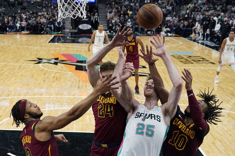 DEP-BAS CAVALIERS-SPURS