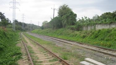 joven aparece asesinada en via ferrea de la habana
