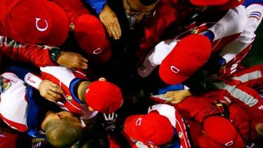 americateve | LA HABANA.- Los cuatro peloteros que jugaron este verano en la Liga Profesional de Japón encabezan la nómina del equipo que representará a Cuba en los XXII Juegos Centroamericanos y del Caribe, que se celebrarán en Veracruz, México, a partir de la próxima