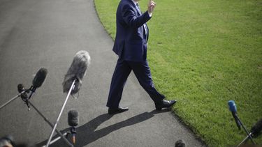 Demócratas se anotan victoria legal en investigación a Trump