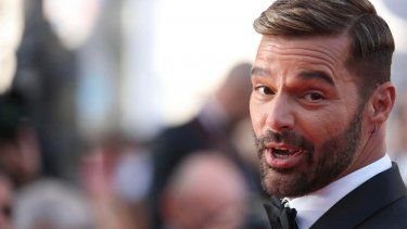 Juez acoge petición de los abogados de Ricky Martin