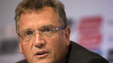fifa defiende a valcke de pago investigado en eeuu