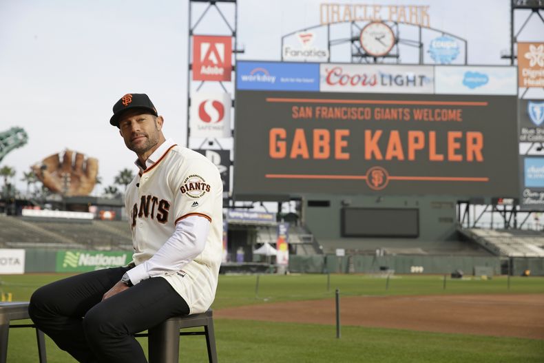 DEP-BEI_GIGANTES-KAPLER-0.jpg