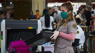 cubanos que tengan deudas con la onat no podran salir del pais