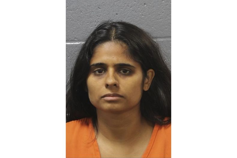 Imagen de Neha Gupta, proporcionada por el Departamento de Policía del condado de Oklahoma. (Departamento de Policía del condado de Oklahoma vía AP).