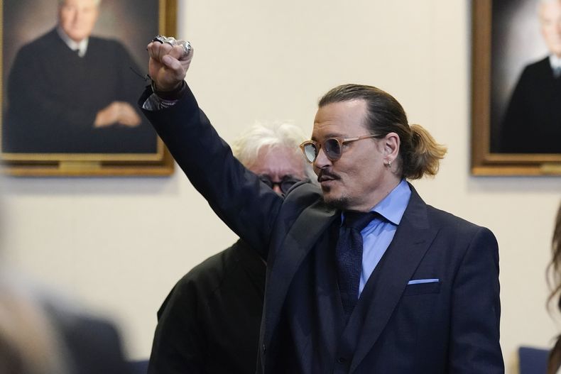 ESP-CEL DEPP-HEARD-DEMANDA