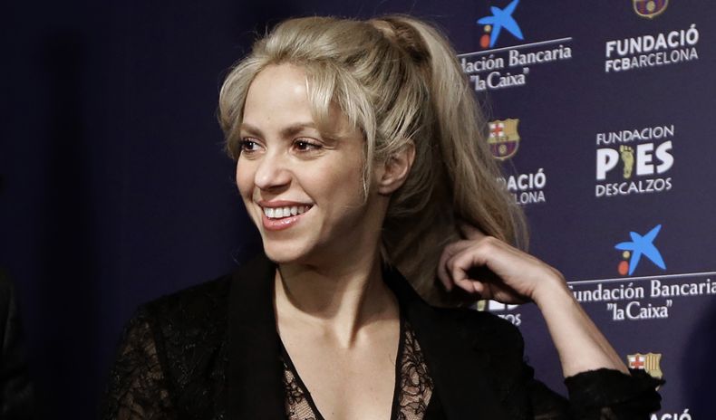 ESP-CEL_ESPAÑA-SHAKIRA-IMPUESTOS-0.jpg