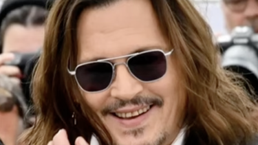 el mal estado de los dientes de johnny depp causa alarma entre los fanaticos