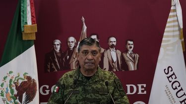 Ligas de fútbol y béisbol suspenden partidos en Sinaloa