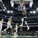 Con 30 puntos de Antetokounmpo, Bucks supera a los Warriors
